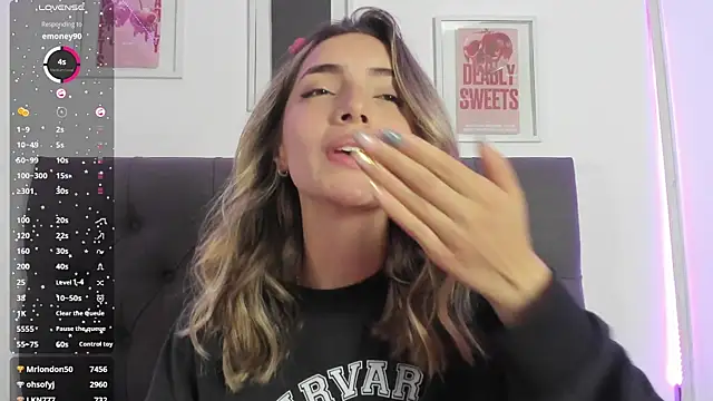 IsadoraGalle_'s cam snapshot