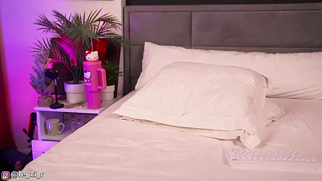 Lexi_Reed live sex cam