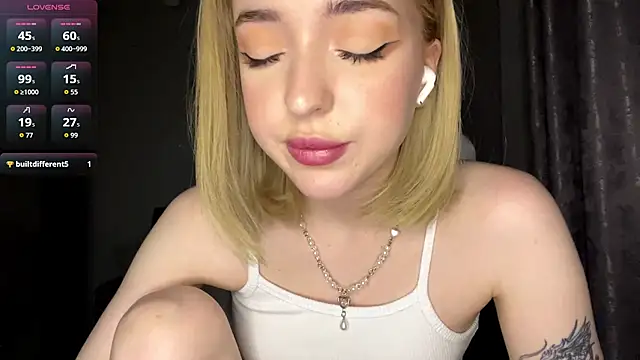 AToriaMuse's cam snapshot