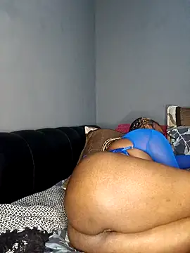 SexypuppyX's cam snapshot