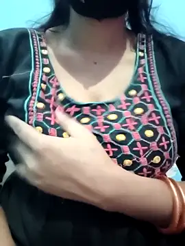 Sexyradha_'s cam snapshot