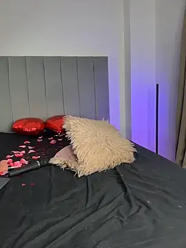 Sasha-Bloom's cam snapshot