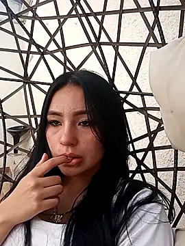 Chloe_Miller_2's cam snapshot