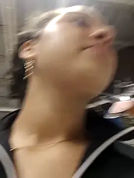 AnnaHot_'s cam snapshot