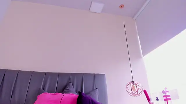 iisabella_noa's cam snapshot