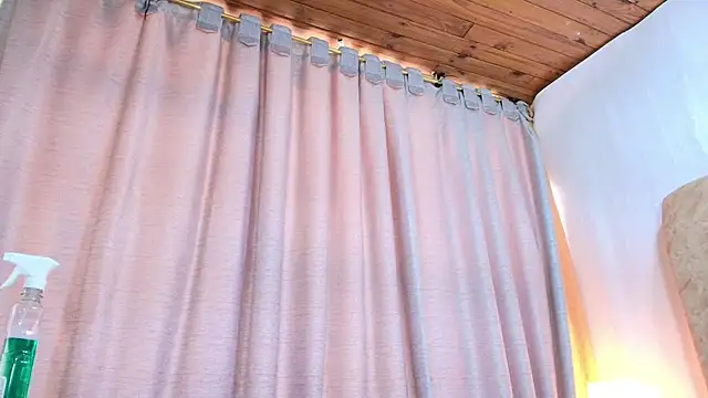 dafne_queenn live sex cam