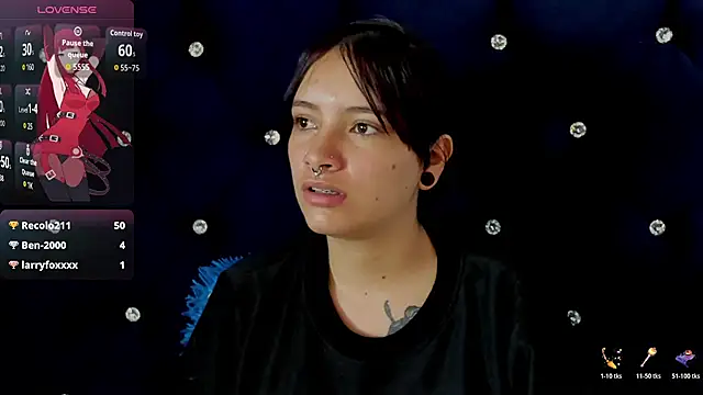 nahomy_glow's cam snapshot