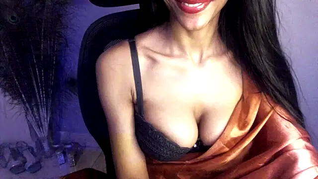 Sonia-silk's cam snapshot