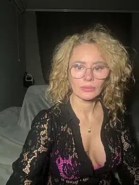 Tania201243's cam snapshot