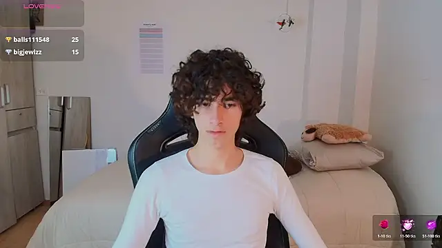 Nude_Boy18's cam snapshot