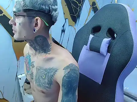 Boy_tatto77's cam snapshot