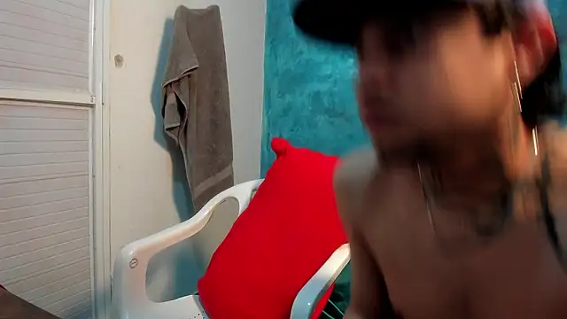 Sky_Wild's cam snapshot