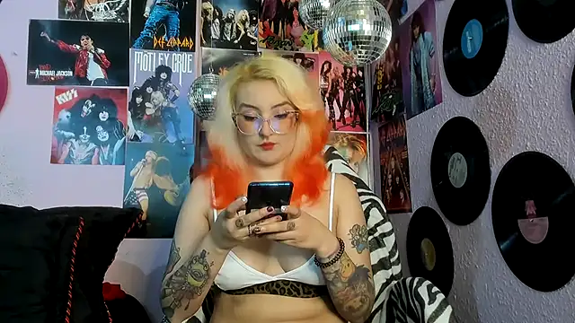 Avril_Maria's cam snapshot