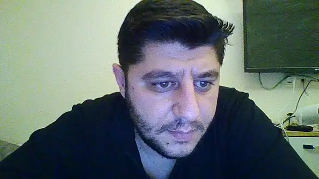 erkekkkadam's cam snapshot