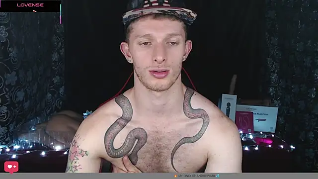 andrewxbi's cam snapshot