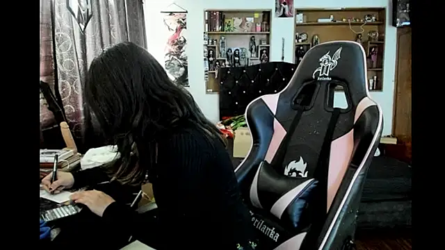 Maki_Zein_'s cam snapshot