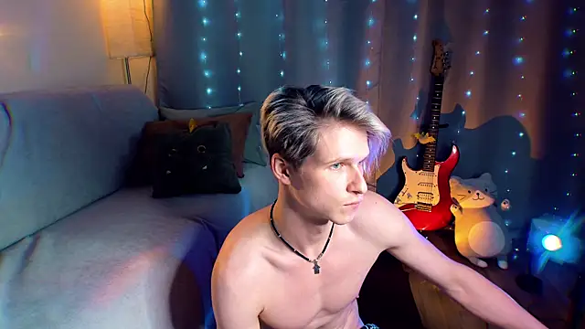 Breston_Sweet's cam snapshot