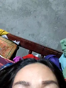 gio-thu's cam snapshot