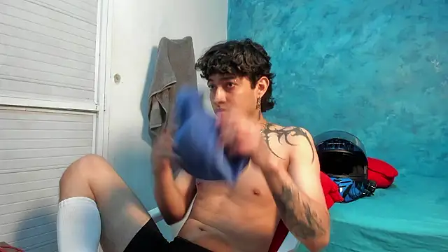 Sky_Wild's cam snapshot