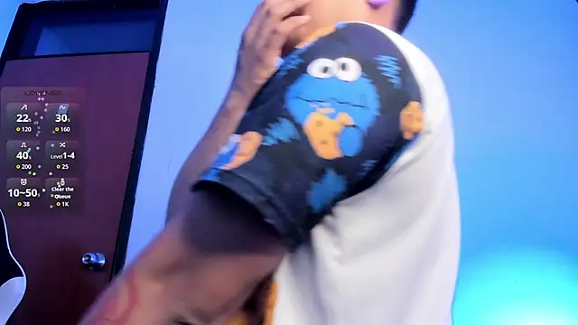 Theo_Rowan's cam snapshot