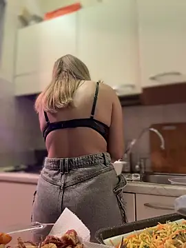 AnastasiaAniess live sex cam