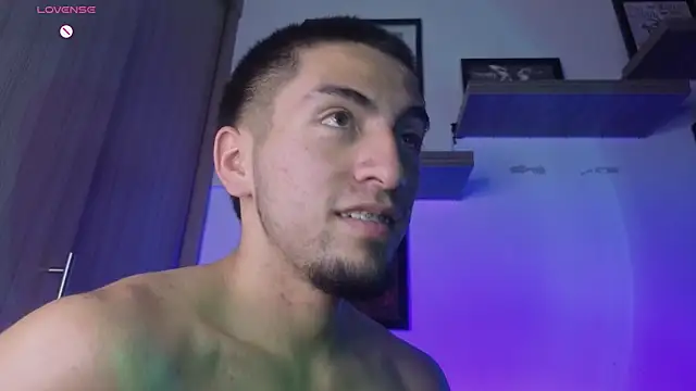 AresMassimoX live sex cam