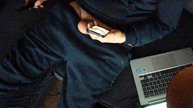 Meistro30 live sex cam