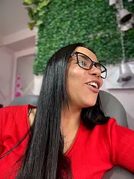 Naatalia live sex cam