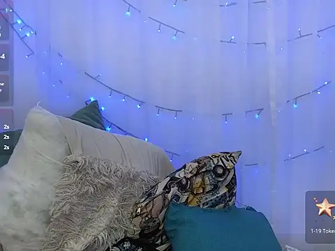 ninaa_fox live sex cam