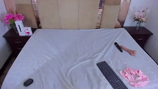 LizBrook live sex cam