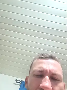 RobertoLuiz84 live sex cam