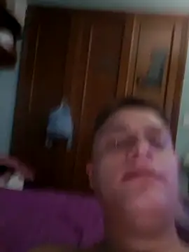 eskarlata255's cam snapshot