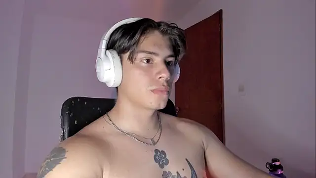 Giordano_Russo live sex cam