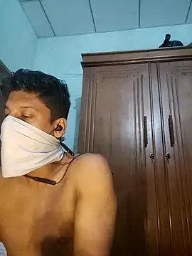 Jordipolla9inchesplus live sex cam