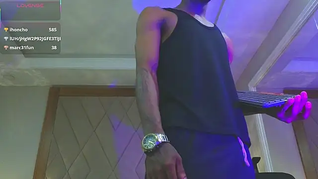 CharlesBrown_'s cam snapshot