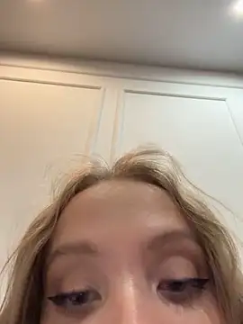 Evelyn_Neal live sex cam