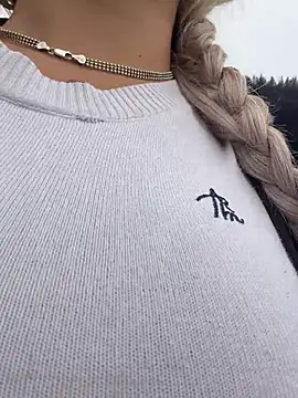 YouCandiSumisa's cam snapshot