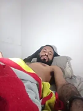 KaelMoreau live sex cam