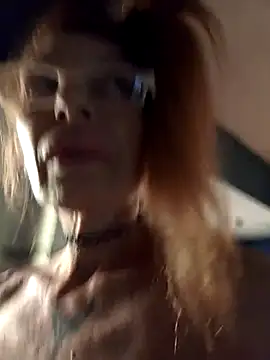 FrozenWaffle live sex cam