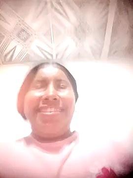 Sweet-Dirty-Storm's cam snapshot