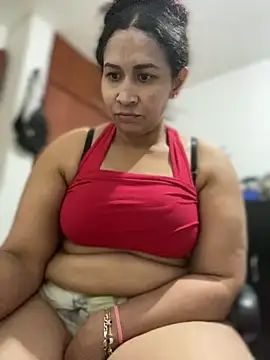 Carola-Ross live sex cam