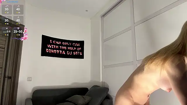 MarisLile's cam snapshot