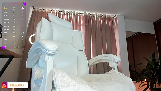 karinnixx's cam snapshot