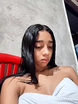 Zoe_Sweett18 live sex cam