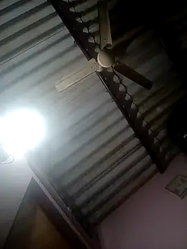 Jessi_25's cam snapshot