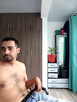 stivenlujan69 live sex cam