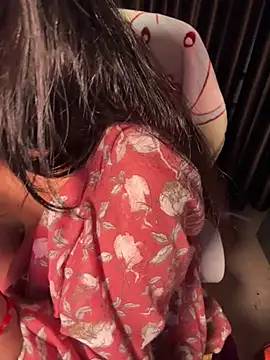 Lucky_Flora's cam snapshot