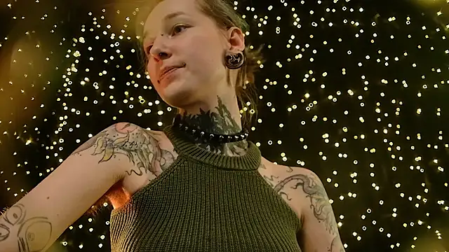 Littlespacemouse's cam snapshot