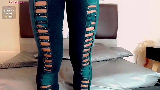 hilary_rodriguez live sex cam