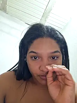 AnnaMil3J live sex cam